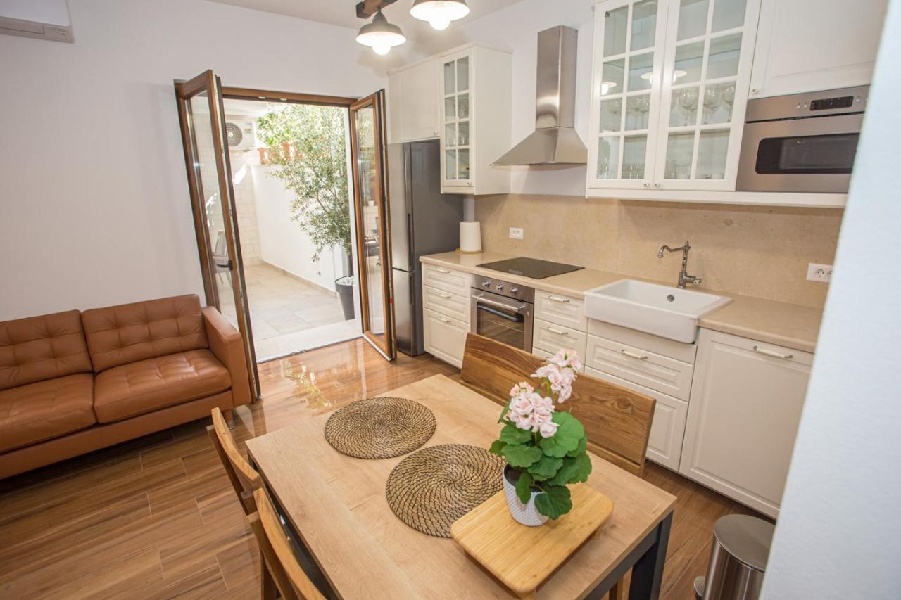 Holiday Home Camellia Porec Luaran gambar