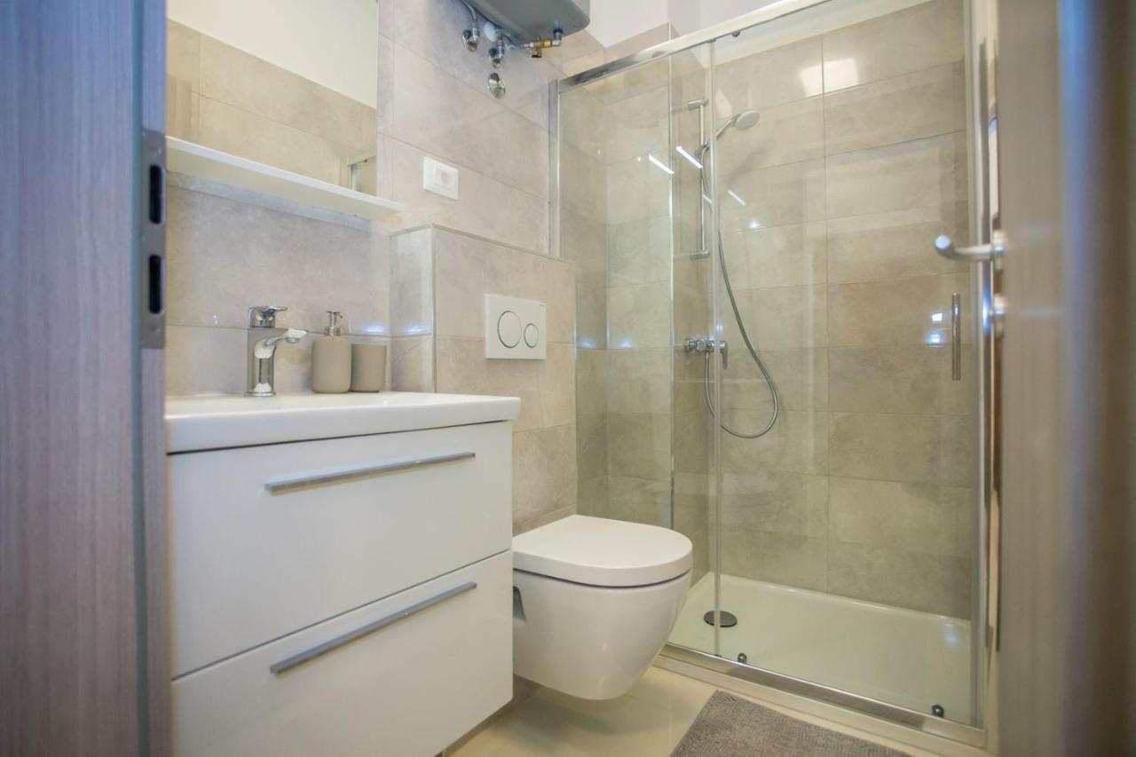 Holiday Home Camellia Porec Luaran gambar